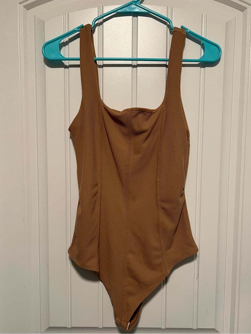 Women's Square-Neck Ribbed Bodysuit - Brown